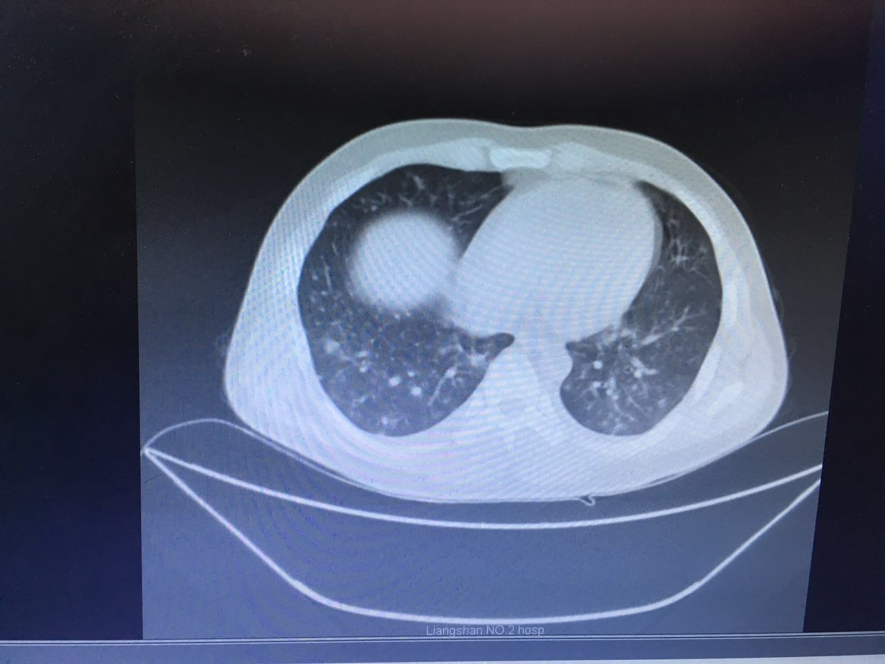 这哪是看病?简直就是一部悬疑推理小说!