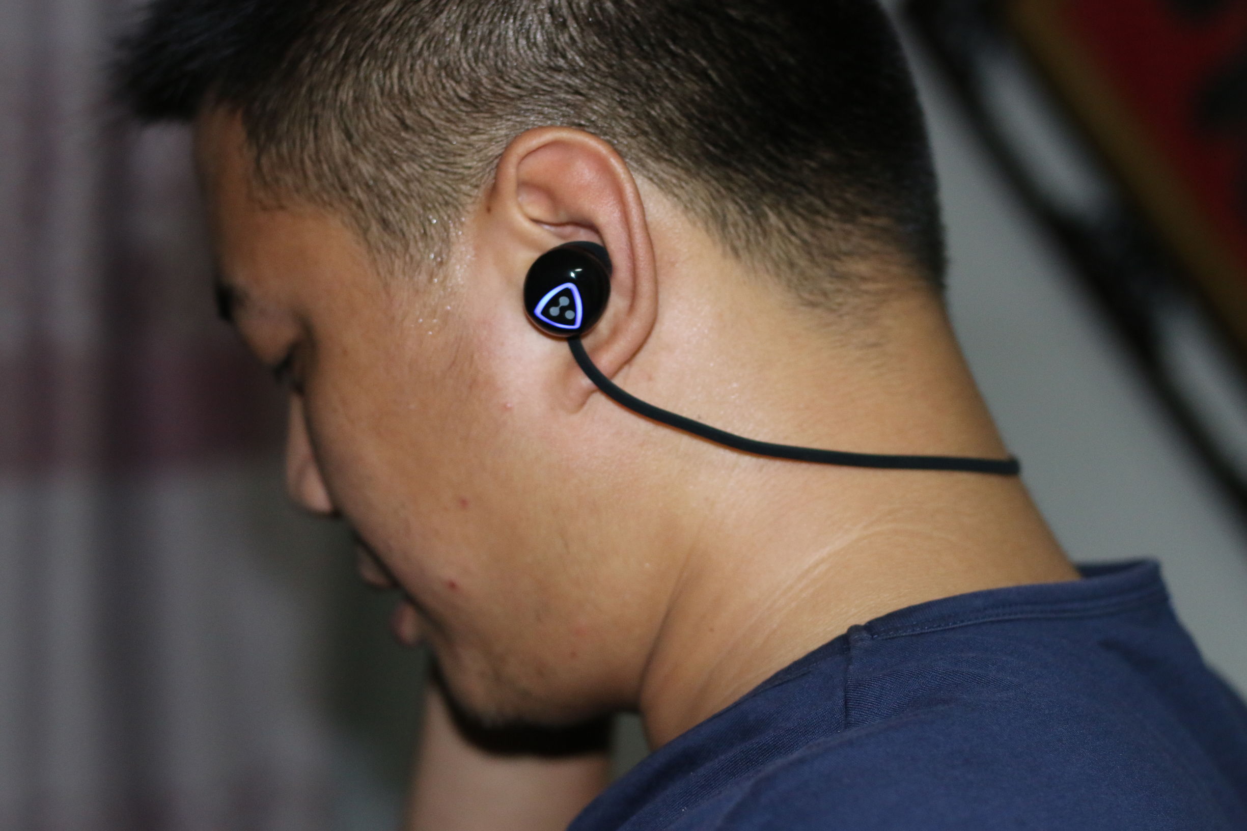 真无线蓝牙耳机，耳机中的田螺姑娘？赛尔贝尔D900S全新体验