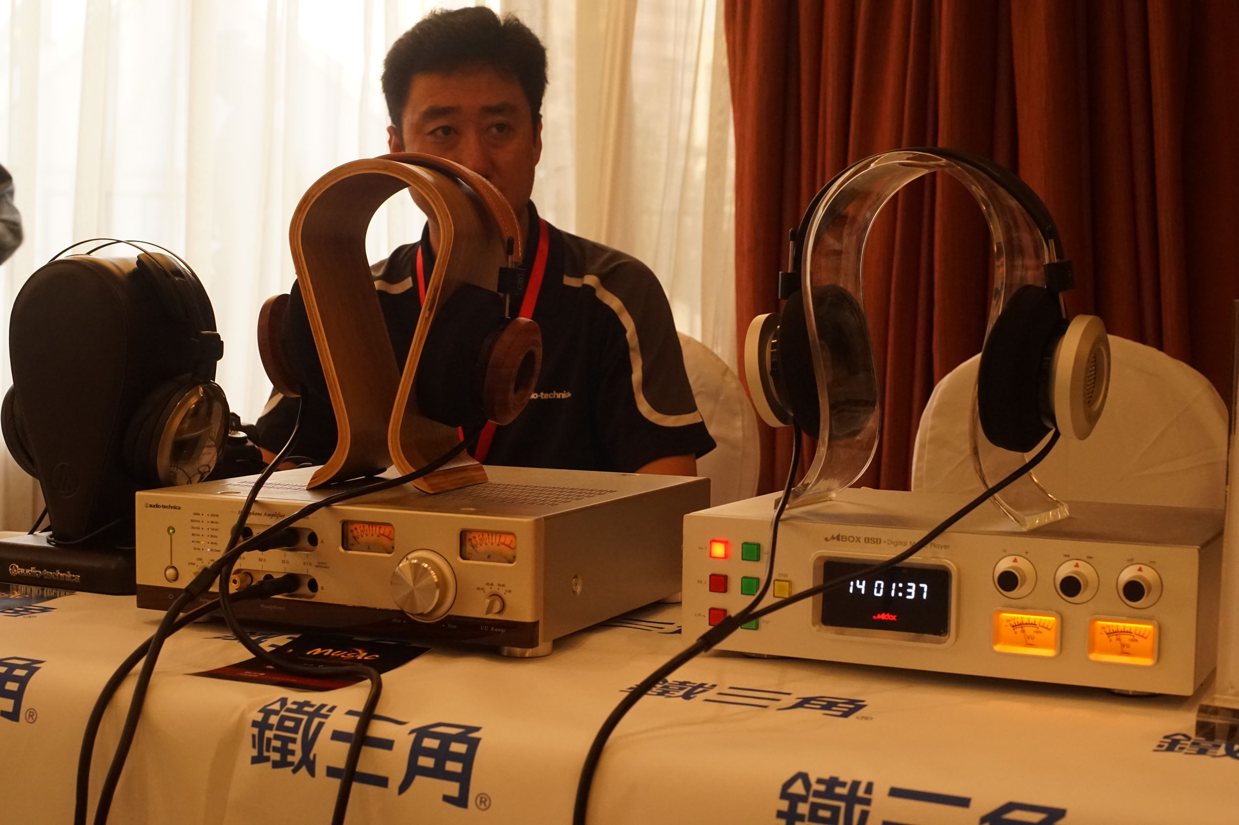 某IT垂直网站四度转手失败，只能开展会卖HIFI耳机器材了？