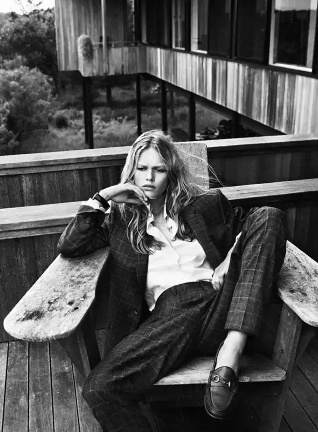 美得毫不费力的姑娘,都有一双乐福鞋