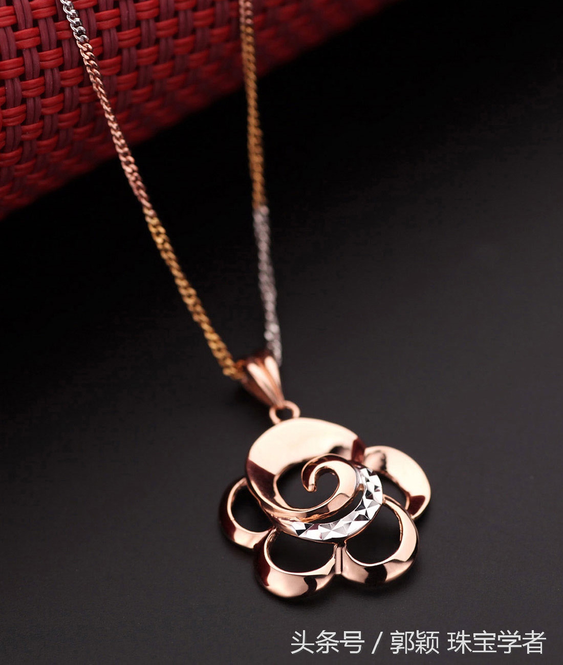 项链的经典款式,各种品牌项链十大经典款