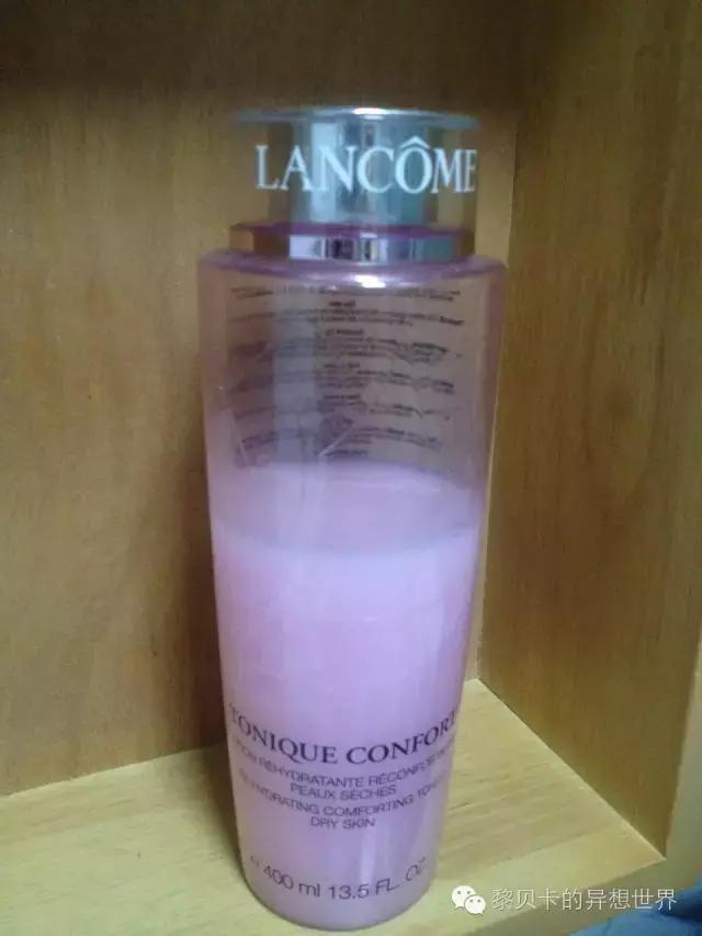 再贵的护肤品都不如男人滋润,再贵的护肤品也白搭