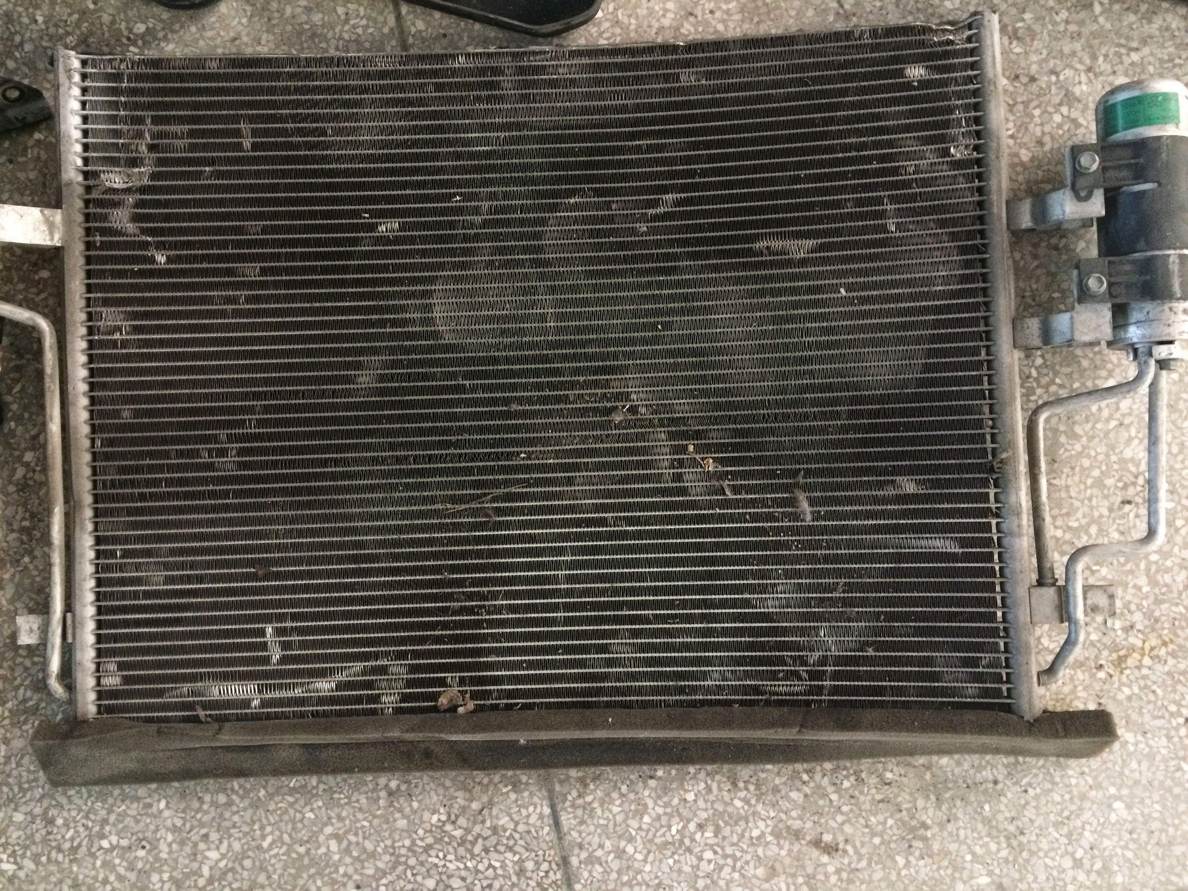 车辆违停被拖走怎么处理,车辆被担保公司拖走如何处理