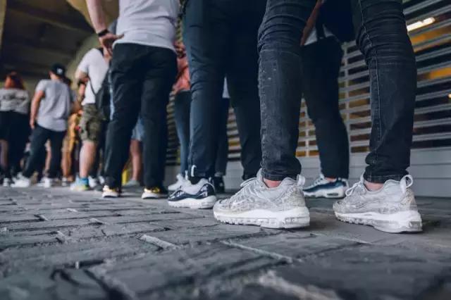 sneaker展会,sneaker鞋展穿搭
