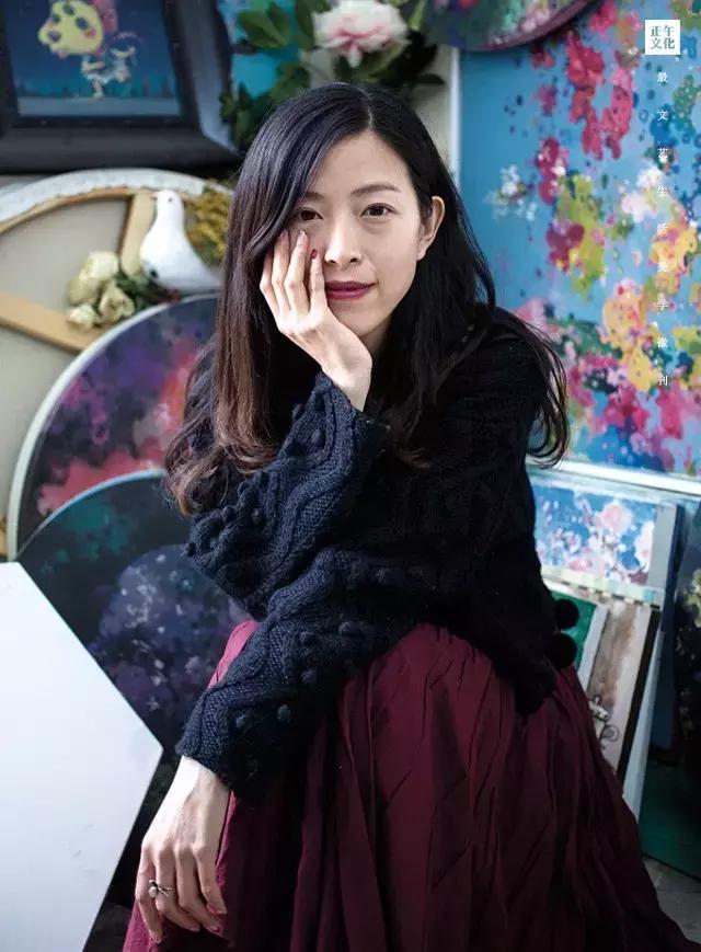 艺术工场·现实版的爱丽丝，董小姐醉心画花画夜画梦境