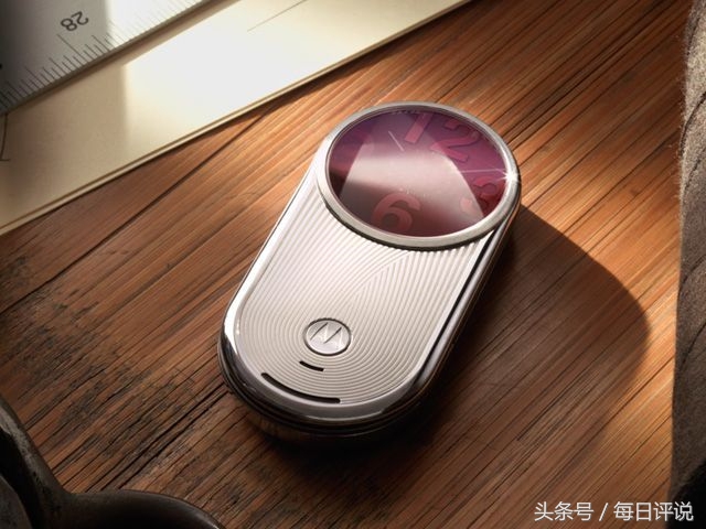 设计特别的老款手机,盘点手机最惊人的设计