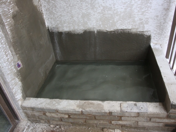 阳台做防水的正确做法,阳台做防水怎么处理地下的水管