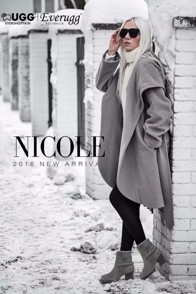 适合小个子冬天穿的雪地靴,腿短穿马丁靴还是雪地靴