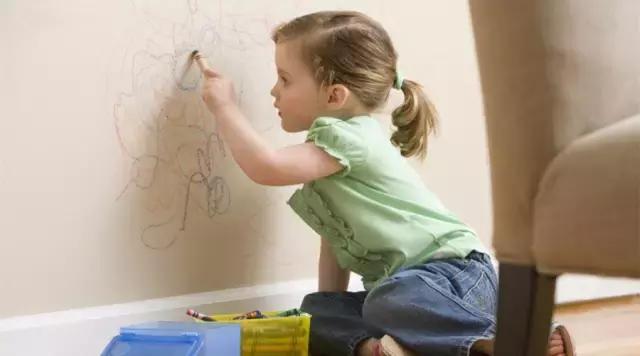 孩子多动症怎么造成的,多动症的病怎么治