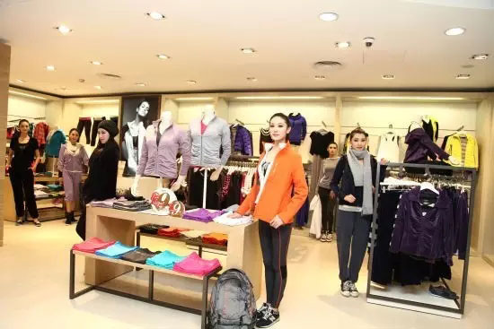 招商必备：这34个服饰品牌正热，不愧是大牌副线！