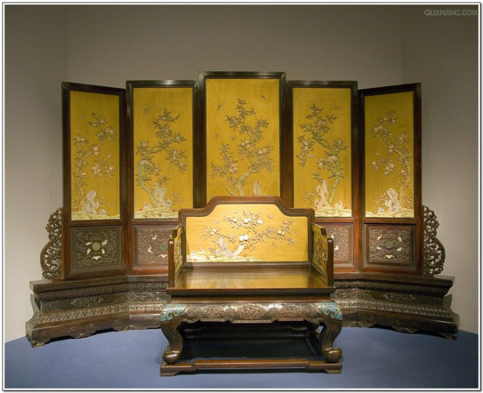 中式书房家具布置,中式家具怎样布置客厅