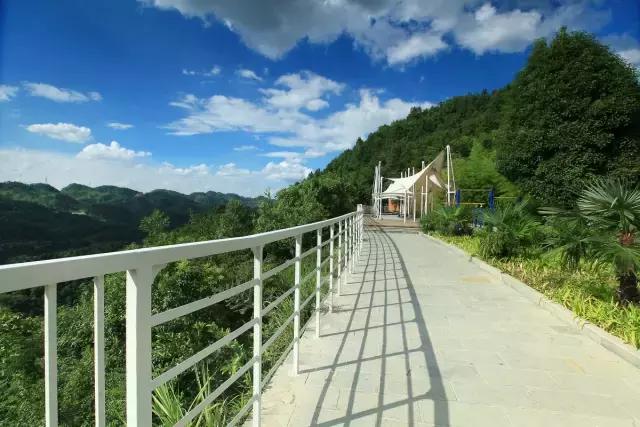 贵阳中秋节带家人一起去哪里玩,重阳节最好玩的地方