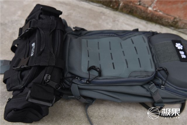 最牛的户外战术背包,好看又实用的军品背包