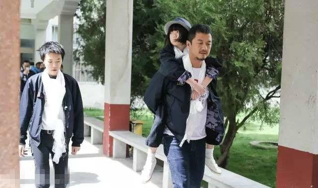 十大感动催泪继父,盘点那些继父和儿子的感人瞬间