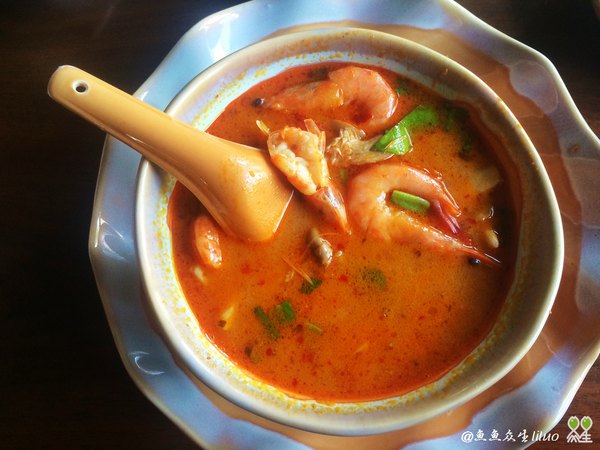 泡在三亚，一家度假酒店足以