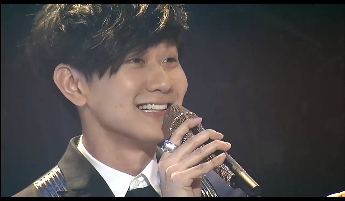 青春的感动-火车此处进站不停车