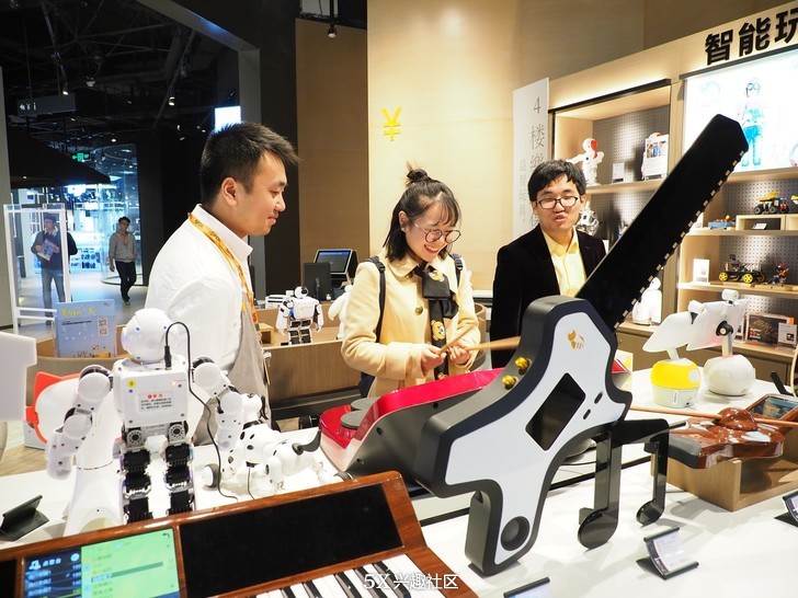 周末新兴去哪里玩,周末新去处