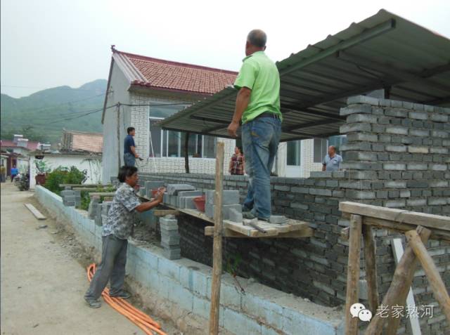 鞍匠黑沟门，美的不成样子