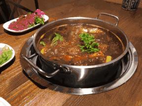 正宗的耗儿鱼火锅,成都排名第一耗儿鱼火锅