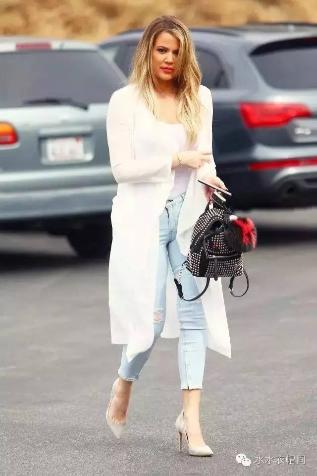 出门旅行比较轻的双肩包,出门玩的双肩包推荐