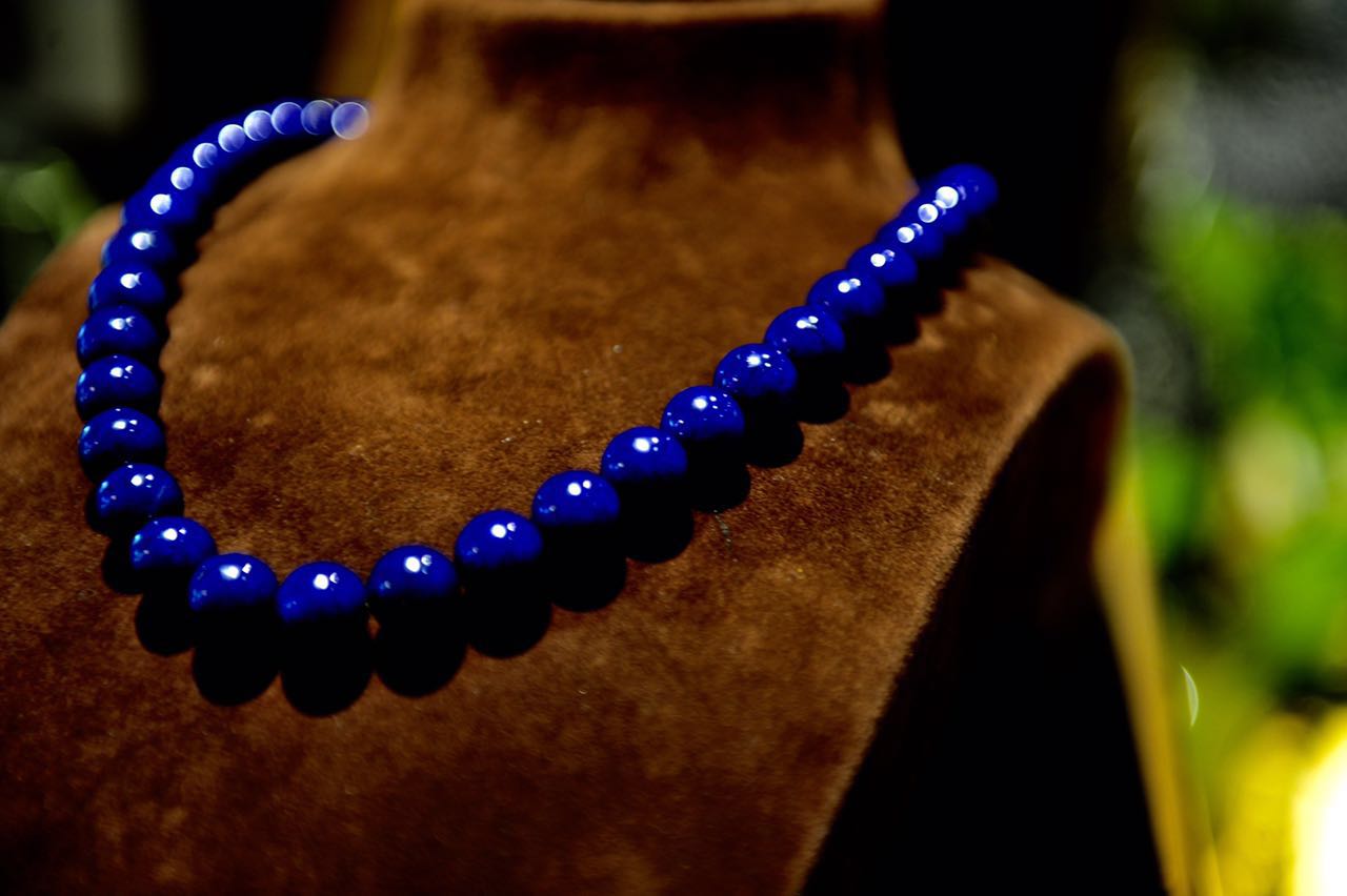 青金石珠宝值得买吗,青金石的珠宝怎么样