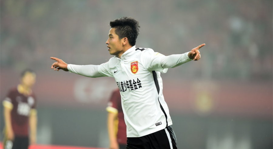 国奥2比1小胜马来西亚间接任意球,国足4-1新加坡门将精彩出击