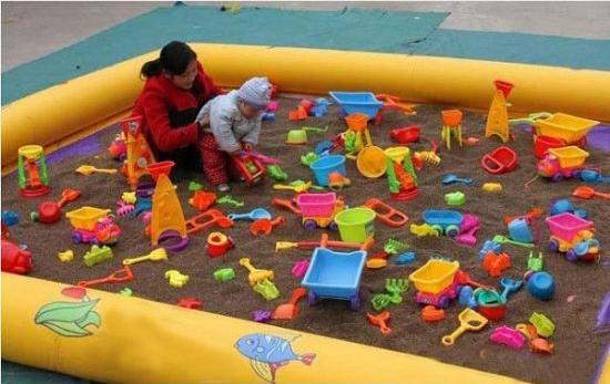 小孩玩沙,儿童玩沙的十大危害