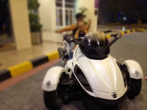 17年铃木小r,23年铃木小r