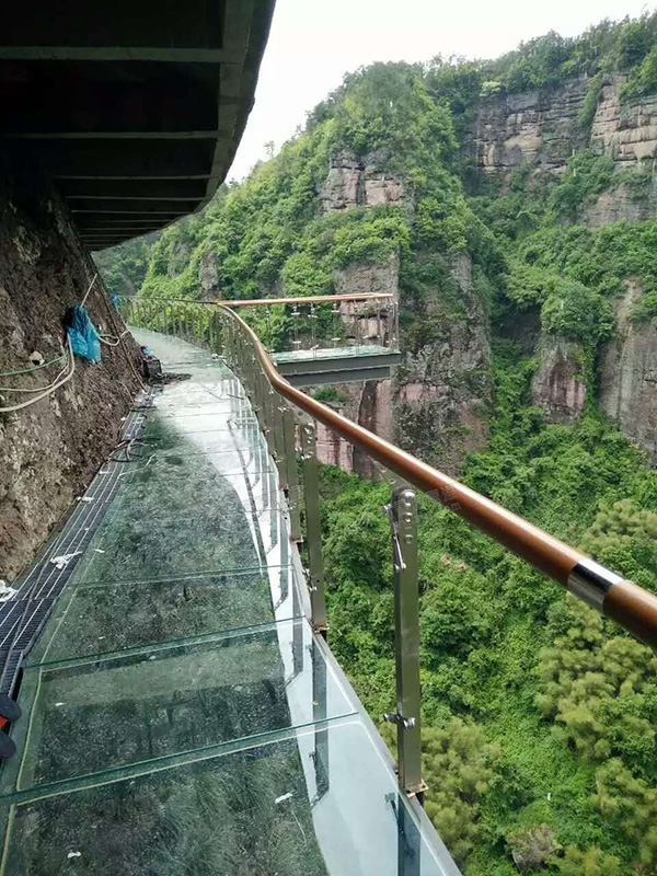浙江新昌玻璃栈道,浙江玻璃栈道景区
