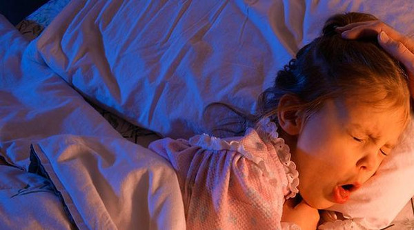 秋冬交替季节孩子咳嗽,秋干气燥咳嗽