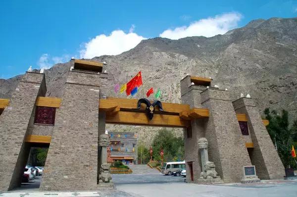 奇葩牧场|不养牛不养羊,居然养这个?