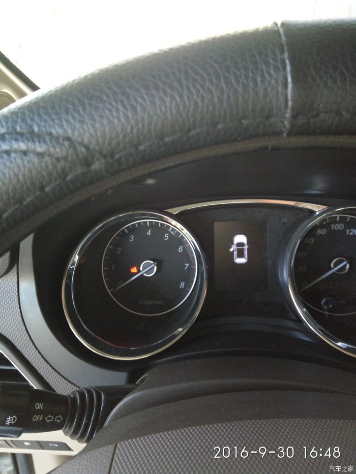 中国第一辆五菱宏光,五菱宏光s1最高配豪华版试驾视频