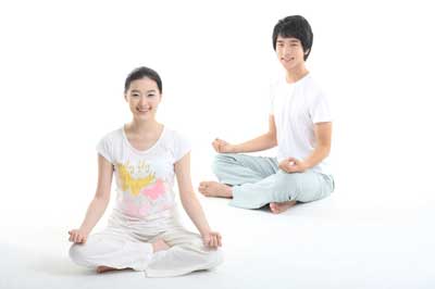 4个瘦腿妙招坐着也瘦腿