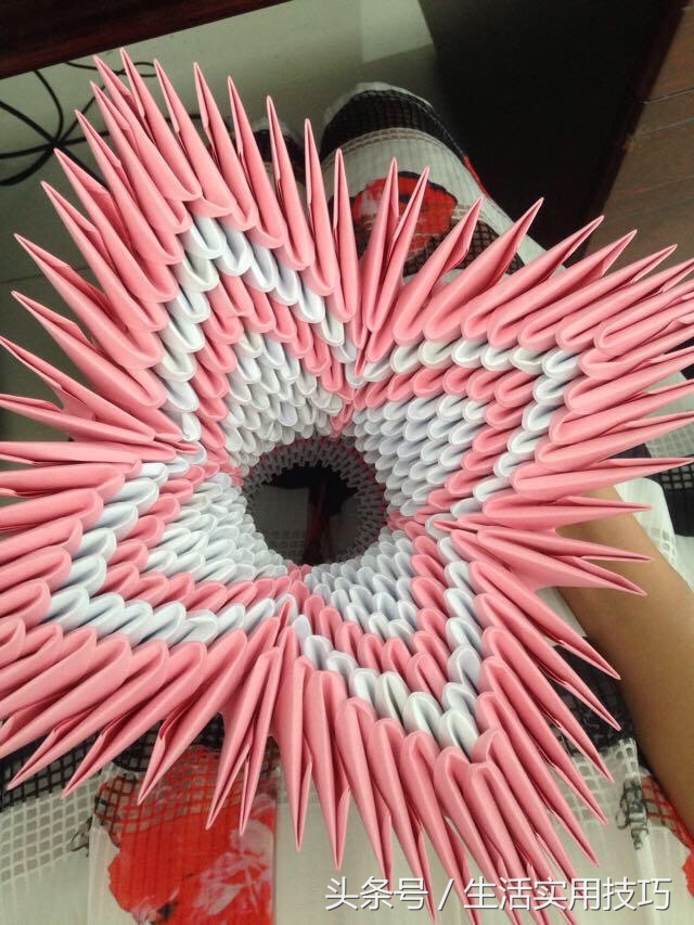 手工折纸花篮教程简单漂亮,幼儿手工花篮折纸的制作方法