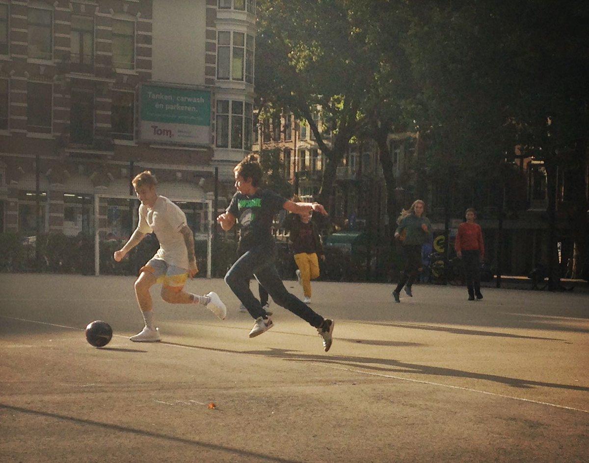 贾斯汀街头采访,小贾斯汀巅峰颜值