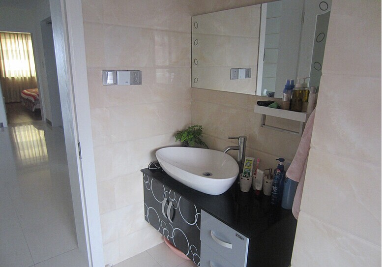 看两人小世界爆发出110平方三室两厅大宇宙！