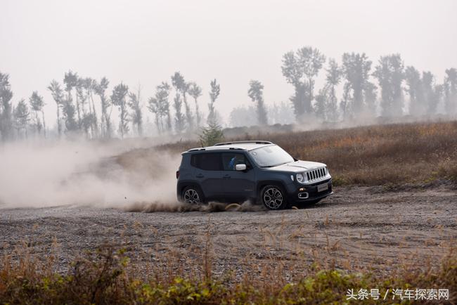 广汽菲克jeep18款自由侠,广汽菲克jeep自由侠2017价格