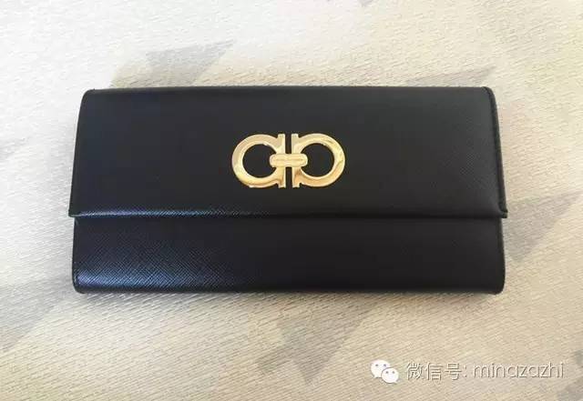 潮流博主包里有什么,我的时尚包里有什么