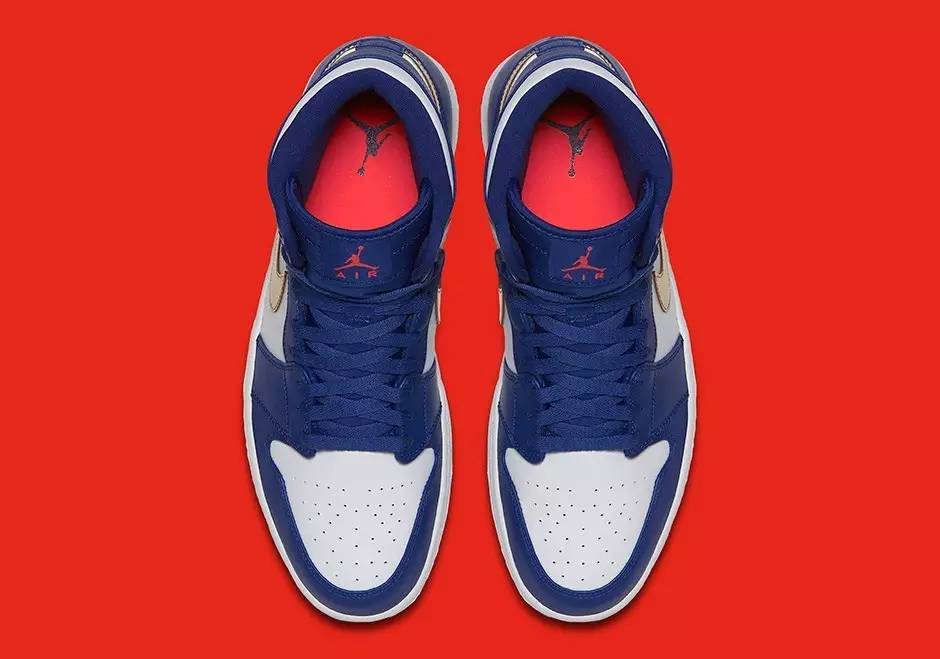 看上去很有钱！一大波土豪金球鞋金晃晃来袭！