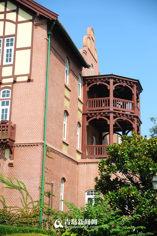 青岛最早的五星级酒店,青岛度假假日酒店