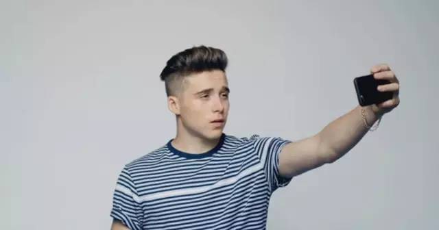 对不起！他们才是时尚圈里的流量担当