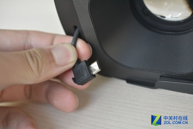 自带陀螺仪极幕VR-GLASS手机盒子评测