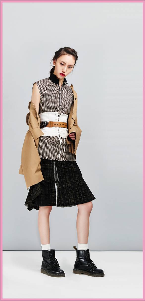 昨晚,我把初中时最爱的袜套翻了出来!