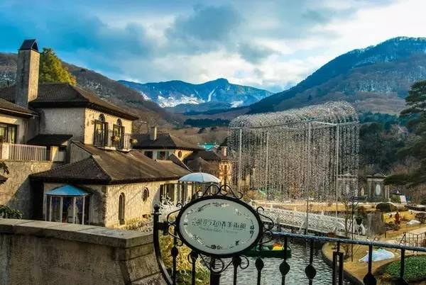 去箱根泡温泉要多少钱,箱根有专门泡温泉的地方吗