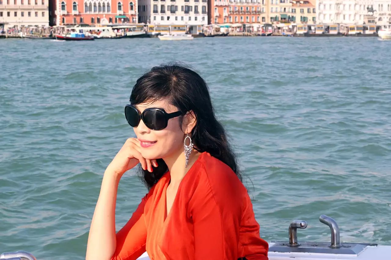 蓝瘦香菇在这里视频,蓝瘦香菇在法国