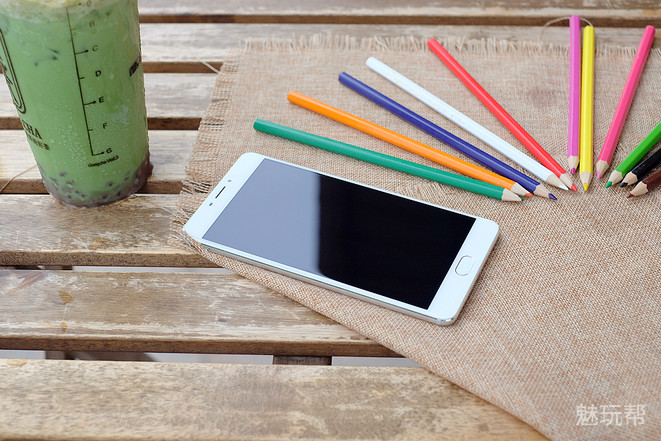 魅蓝max手机详细参数,魅蓝max边框拆解