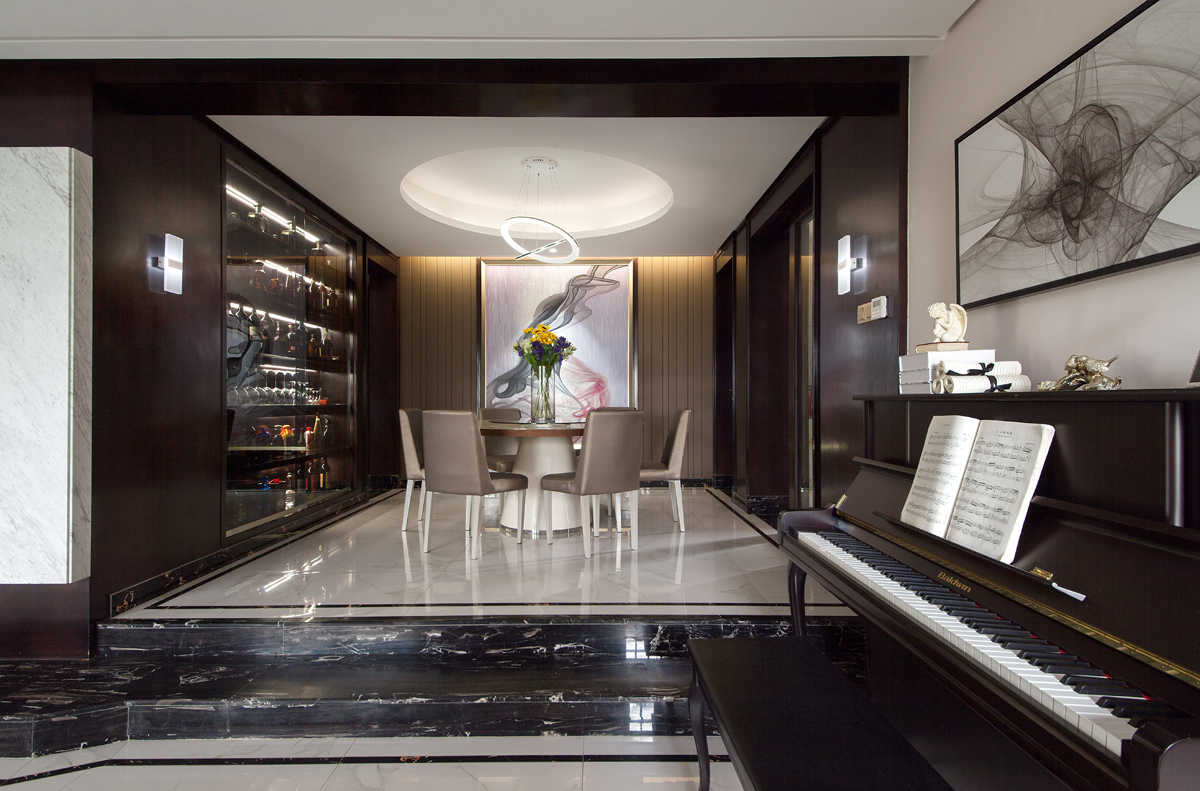 时尚生活家杂志,简约杂志风格