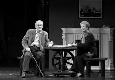 看看这些老戏骨年轻时有多美,这些老戏骨年轻的时候