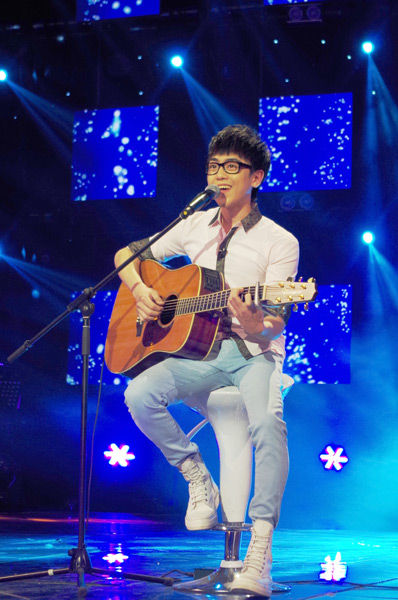 吉他如何把节奏舒服的带去弹唱,怎么才可以快速学会吉他弹唱节奏