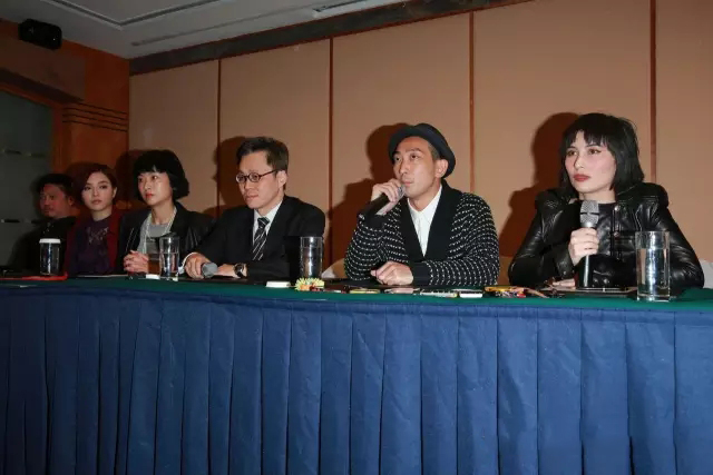 杩峰够楗眬浜嬩欢,杩峰够楗眬